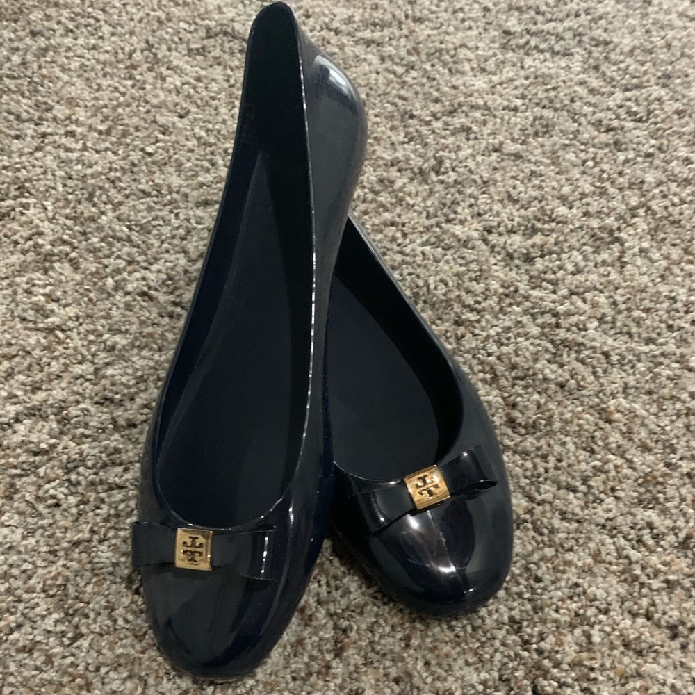 Tory Burch navy flats size 8.5